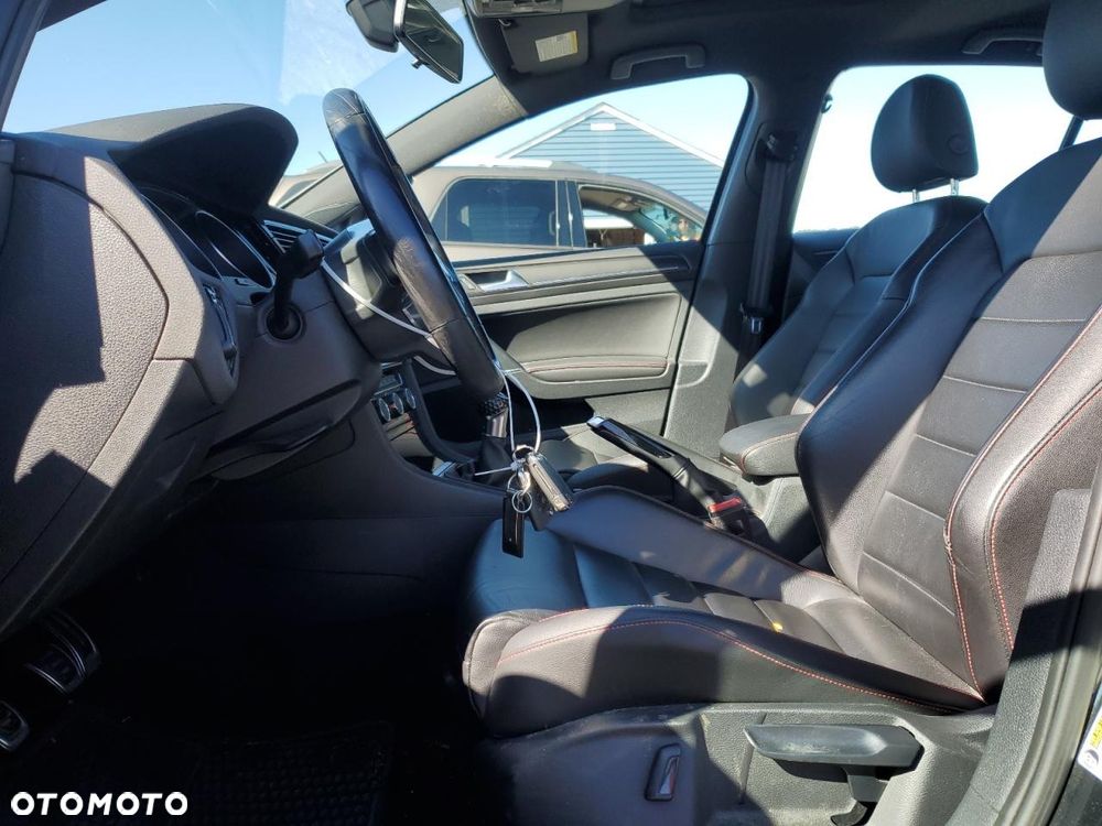 Volkswagen Golf GTI BlueMotion Technology - 7