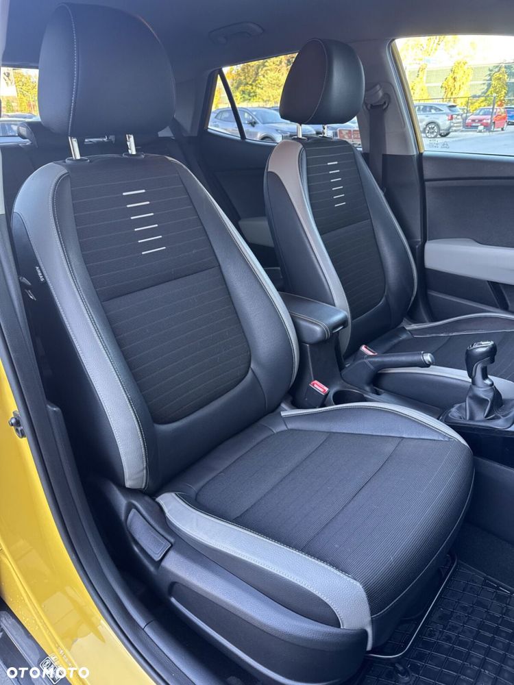 Kia Stonic 1.0 T-GDI L - 23