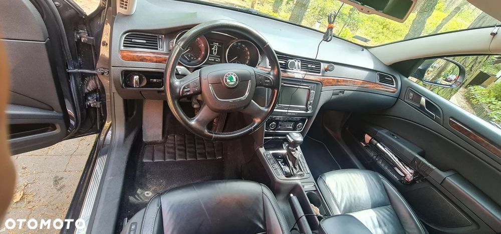 Skoda Superb 1.8 TSI Platinum DSG - 6