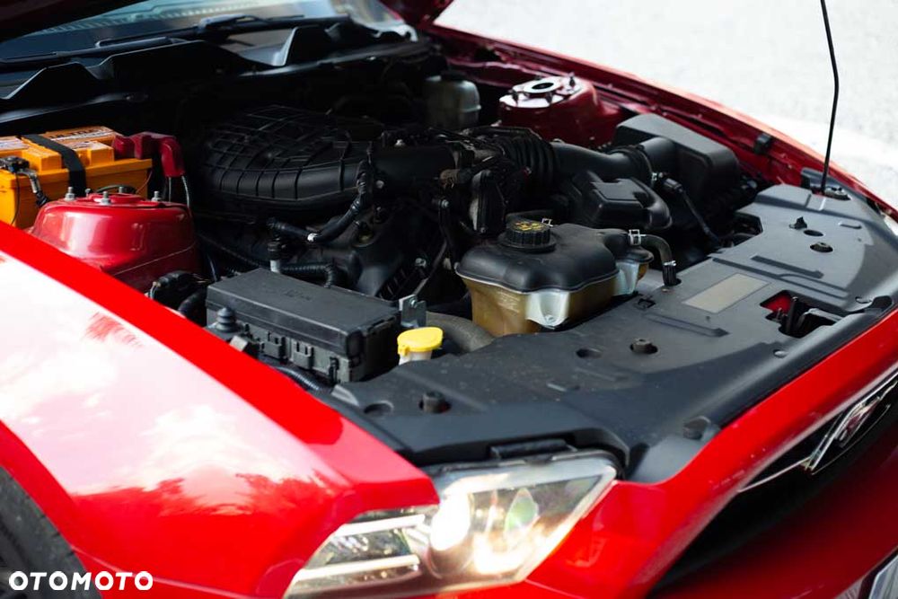 Ford Mustang 3.7 V6 Premium - 40