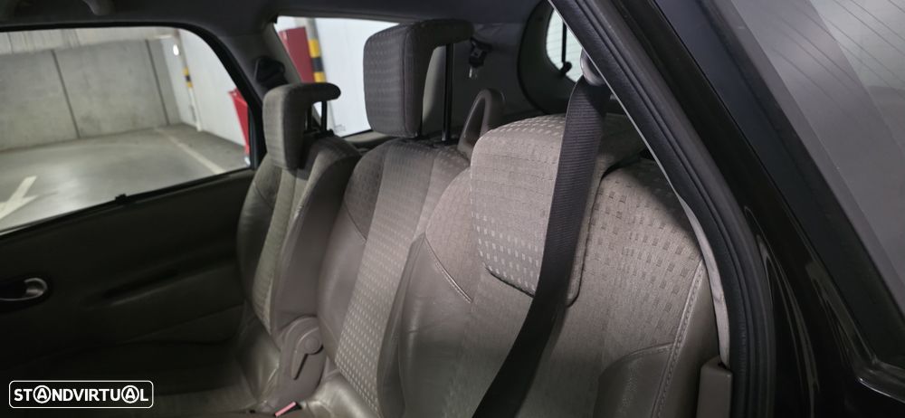 Renault Grand Scénic 1.5 dCi Luxe Dynamique - 12