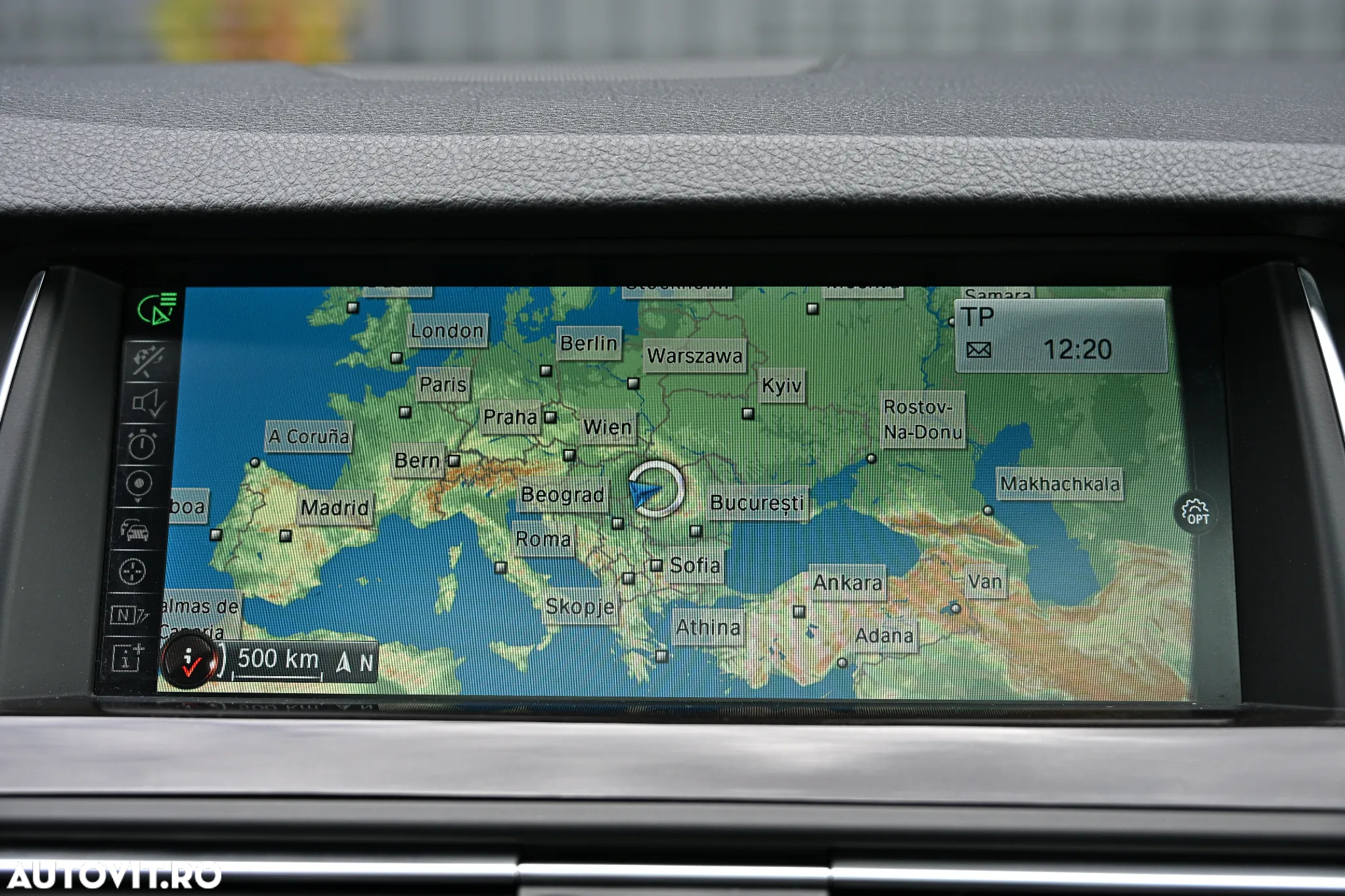 BMW Seria 5 525d xDrive Touring Sport-Aut. - 35