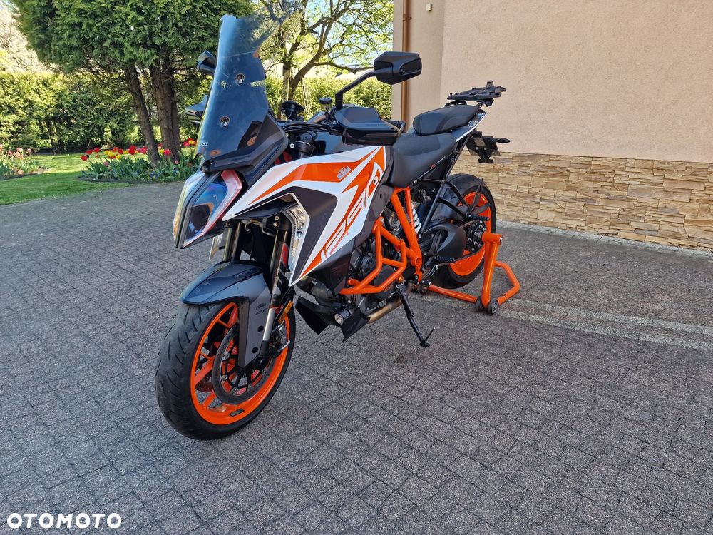 KTM Super Duke - 1
