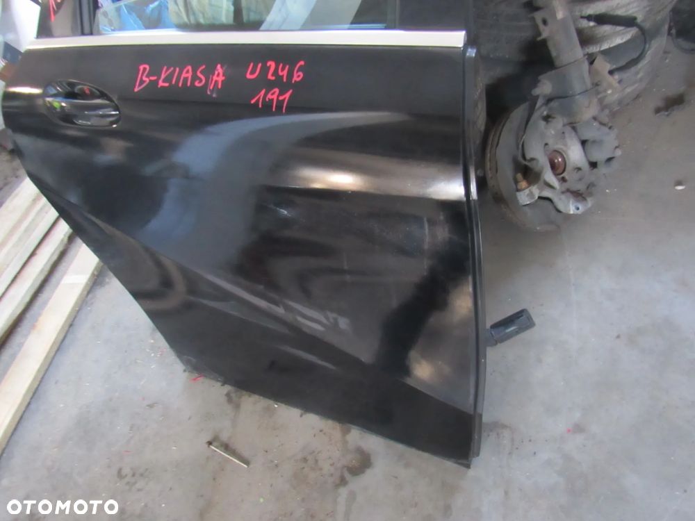 mercedes b klasa w246 tył prawe drzwi 191 - 2