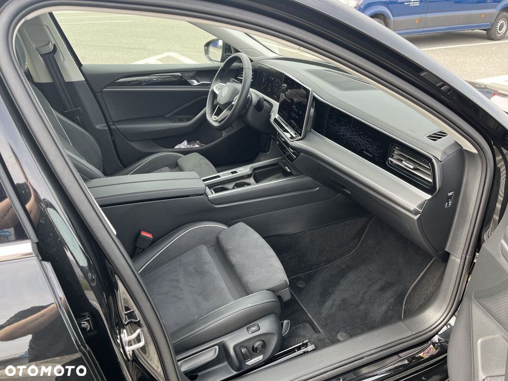 Volkswagen Passat - 23