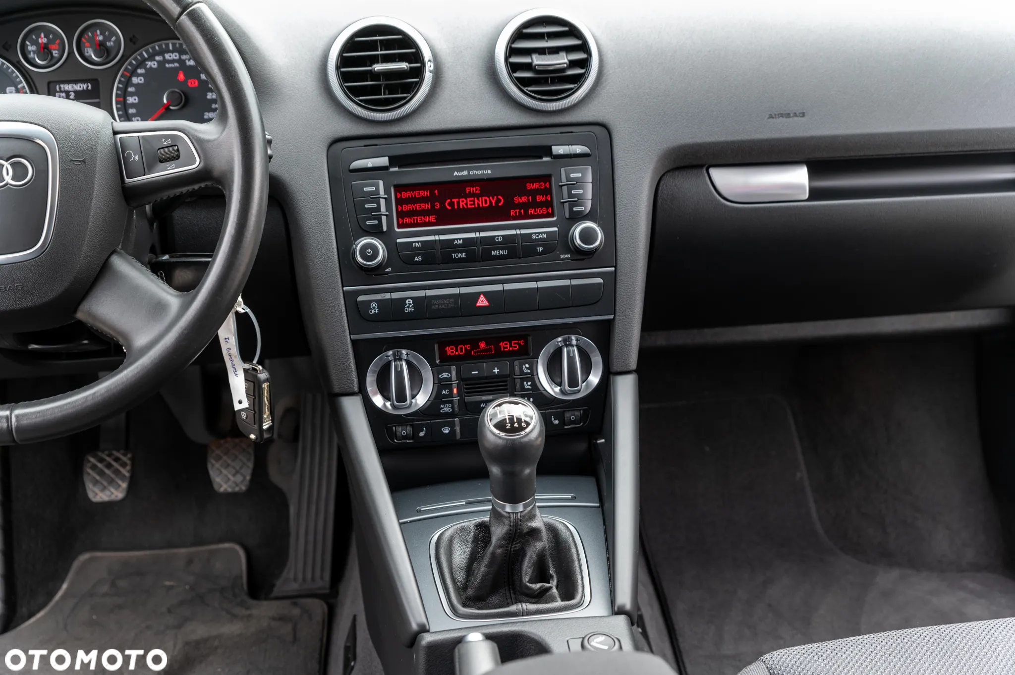 Audi A3 1.2 TFSI Sportback Attraction - 25
