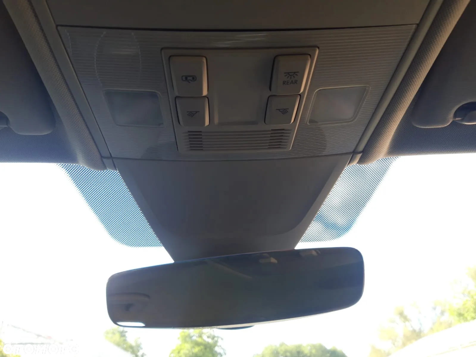 Volkswagen Tiguan - 15