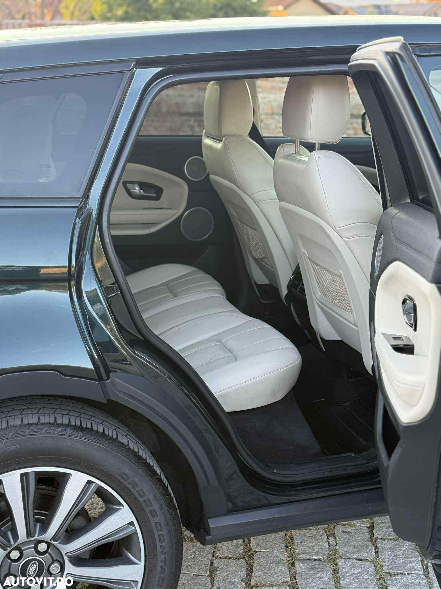 Land Rover Range Rover Evoque - 8