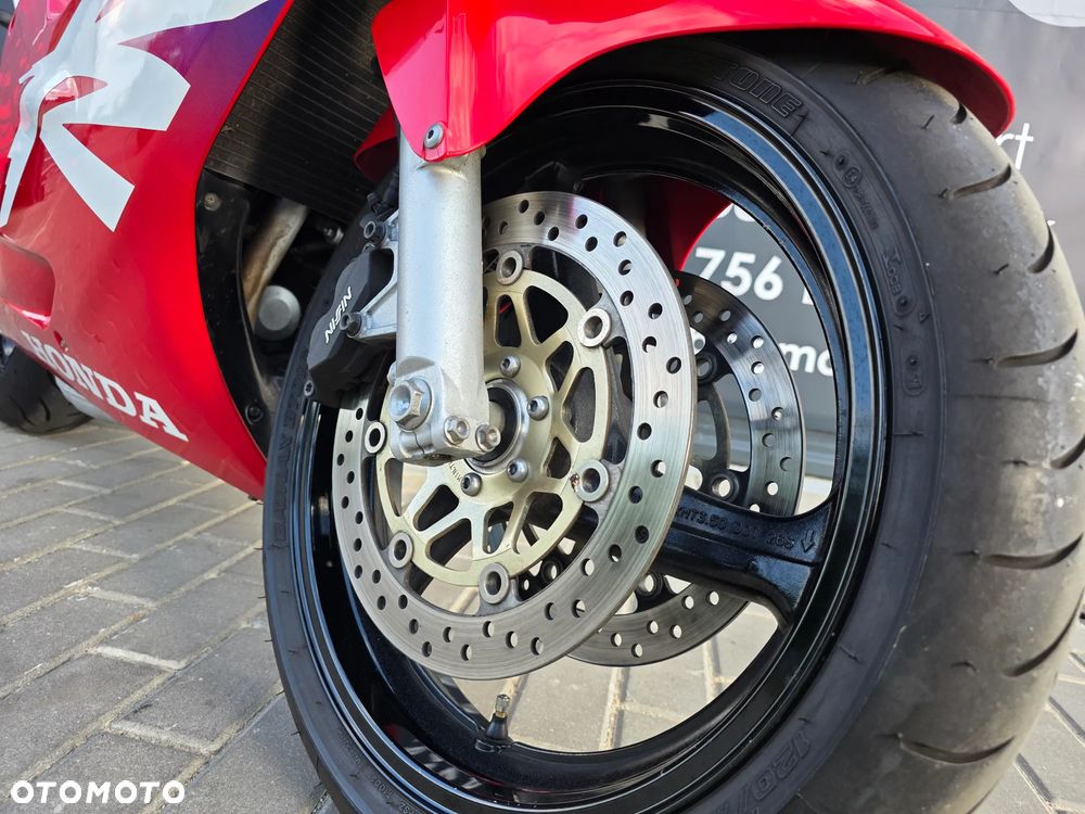 Honda CBR - 29
