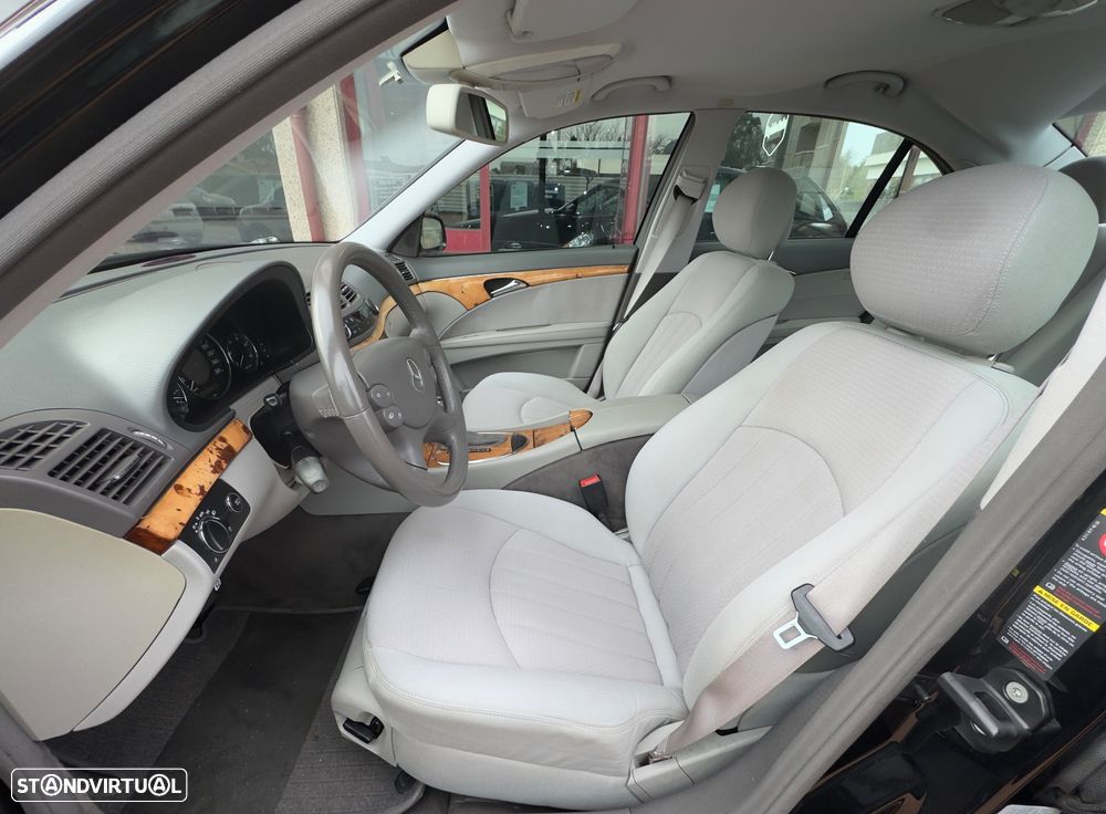 Mercedes-Benz E 220 CDI Auto Elegance - 6