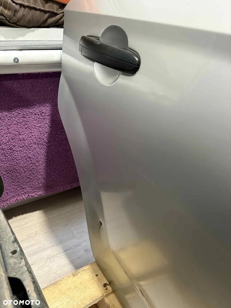 Drzwi prawy tył Ford Mondeo mk4 kombi - 3