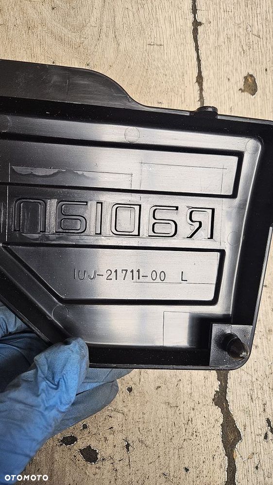 Boczek pokrywa osłona Yamaha YX 600 Radian  1UJ-21711-00 - 7