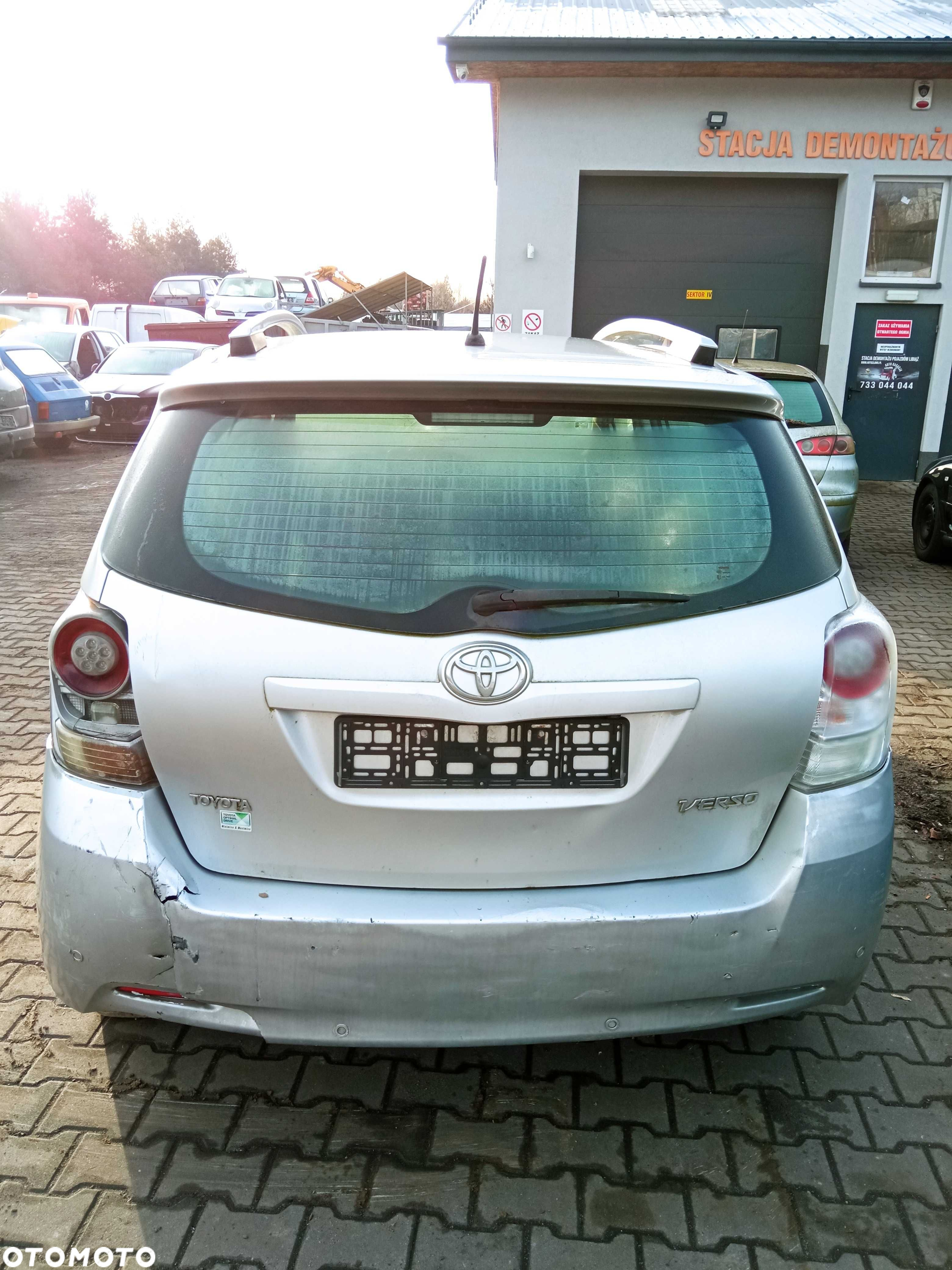 Toyota Corolla Verso 2009r *NA CZĘŚCI* - 3