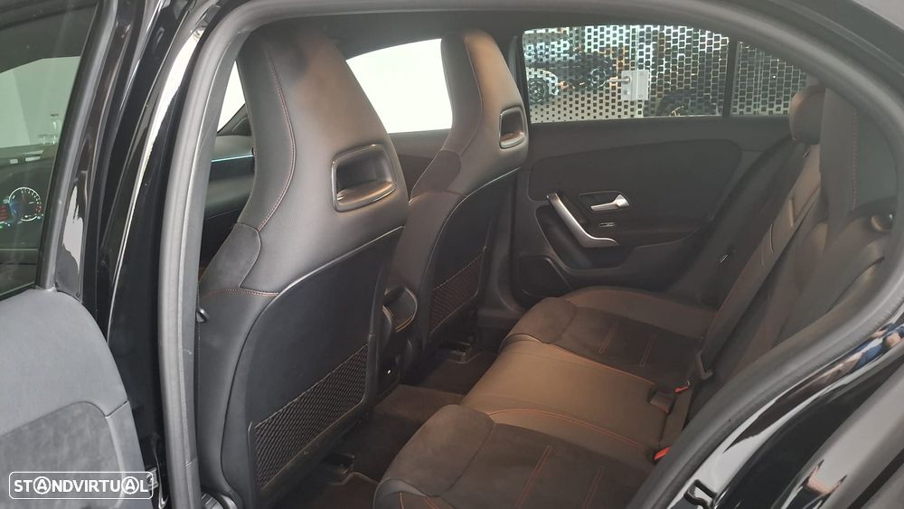 Mercedes-Benz A 250 e - 16