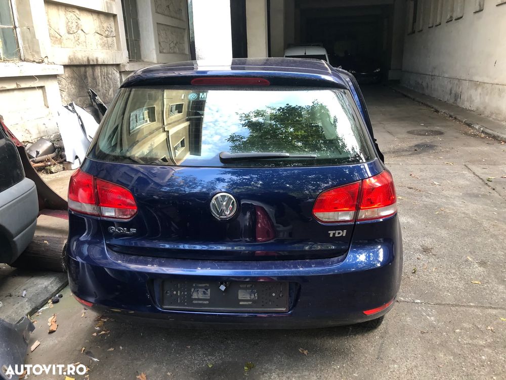 Dezmembrez VW Volkswagen Golf 6 2010 albastru 1,6 TDI cod CAY - 4