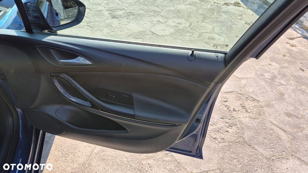 Opel Astra 1.5 D Start/Stop Automatik 2020 - 8