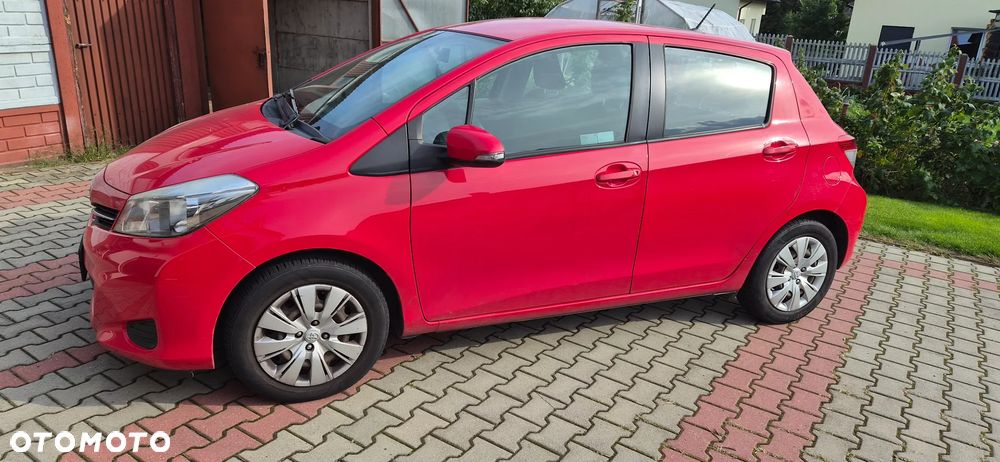 Toyota Yaris 1.33 Active - 1