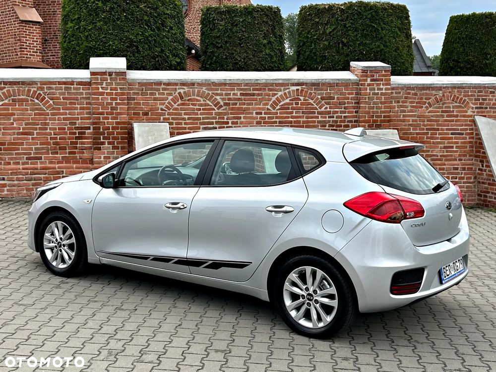 Kia Ceed 1.4 S - 21