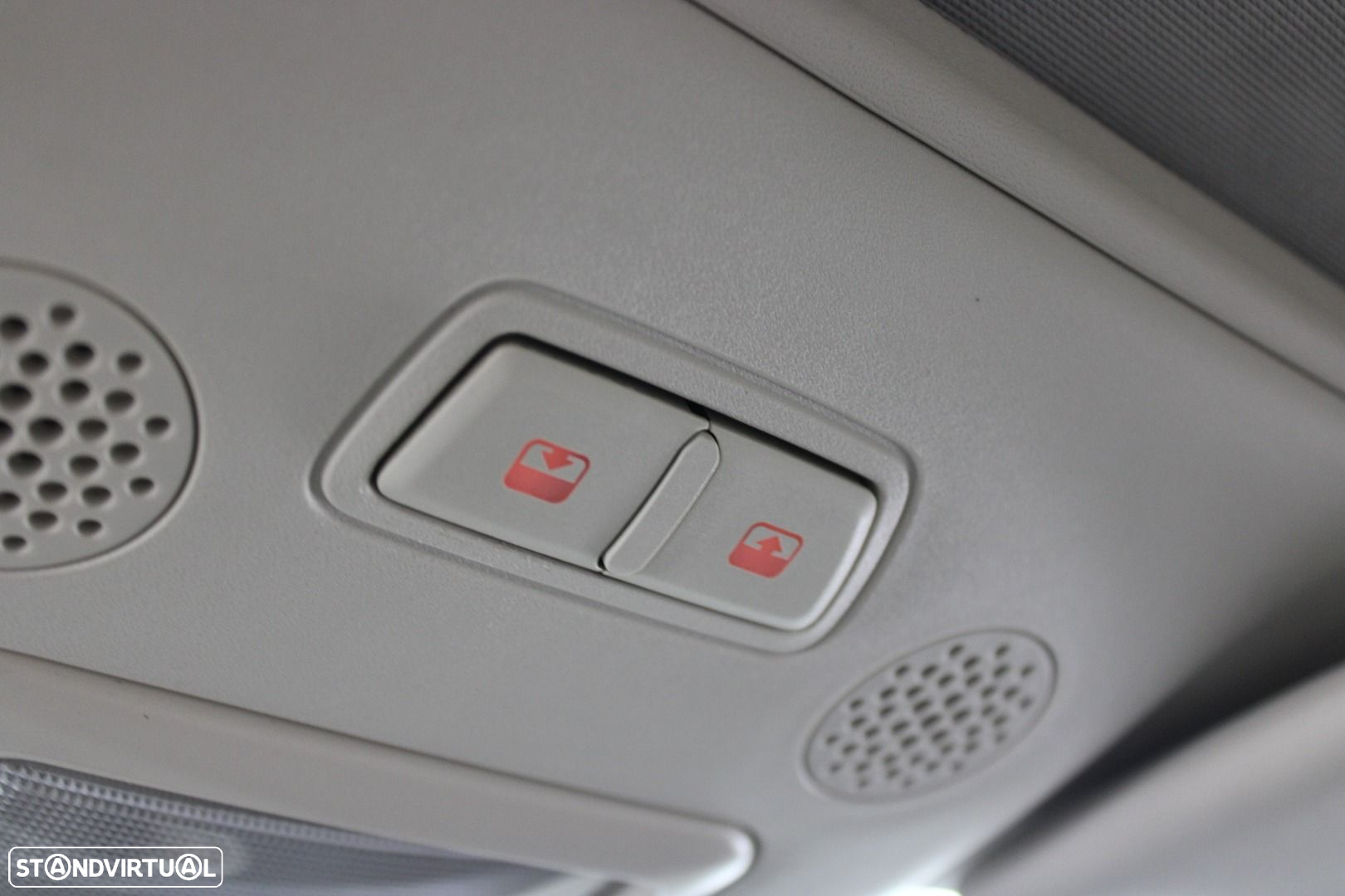 Fiat 500C 1.0 Hybrid Lounge - 29