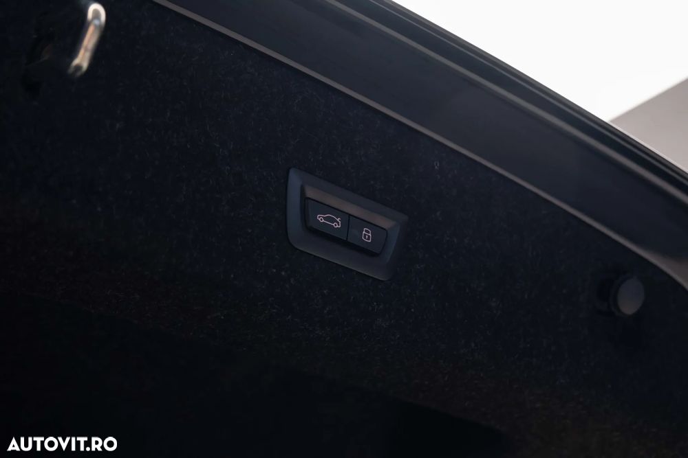 BMW Seria 3 - 37