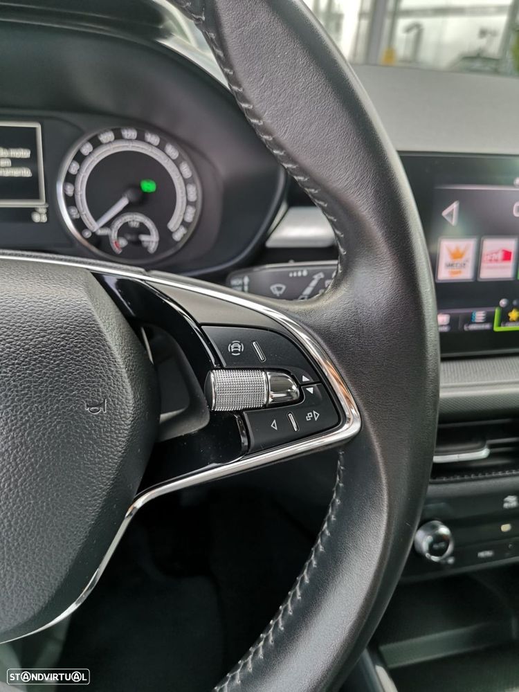 Skoda Fabia 1.0 TSI First Edition DSG - 13