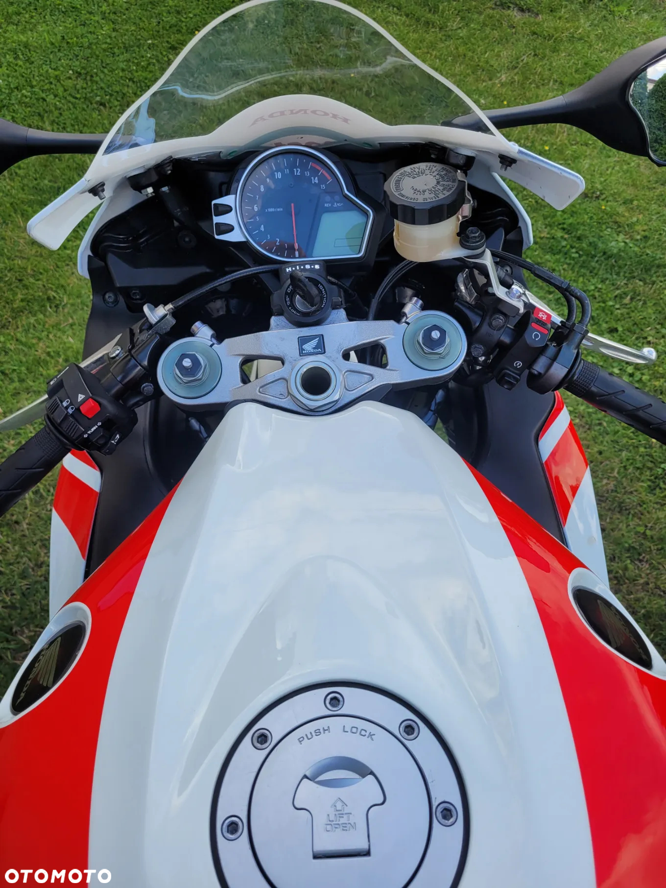 Honda CBR - 10