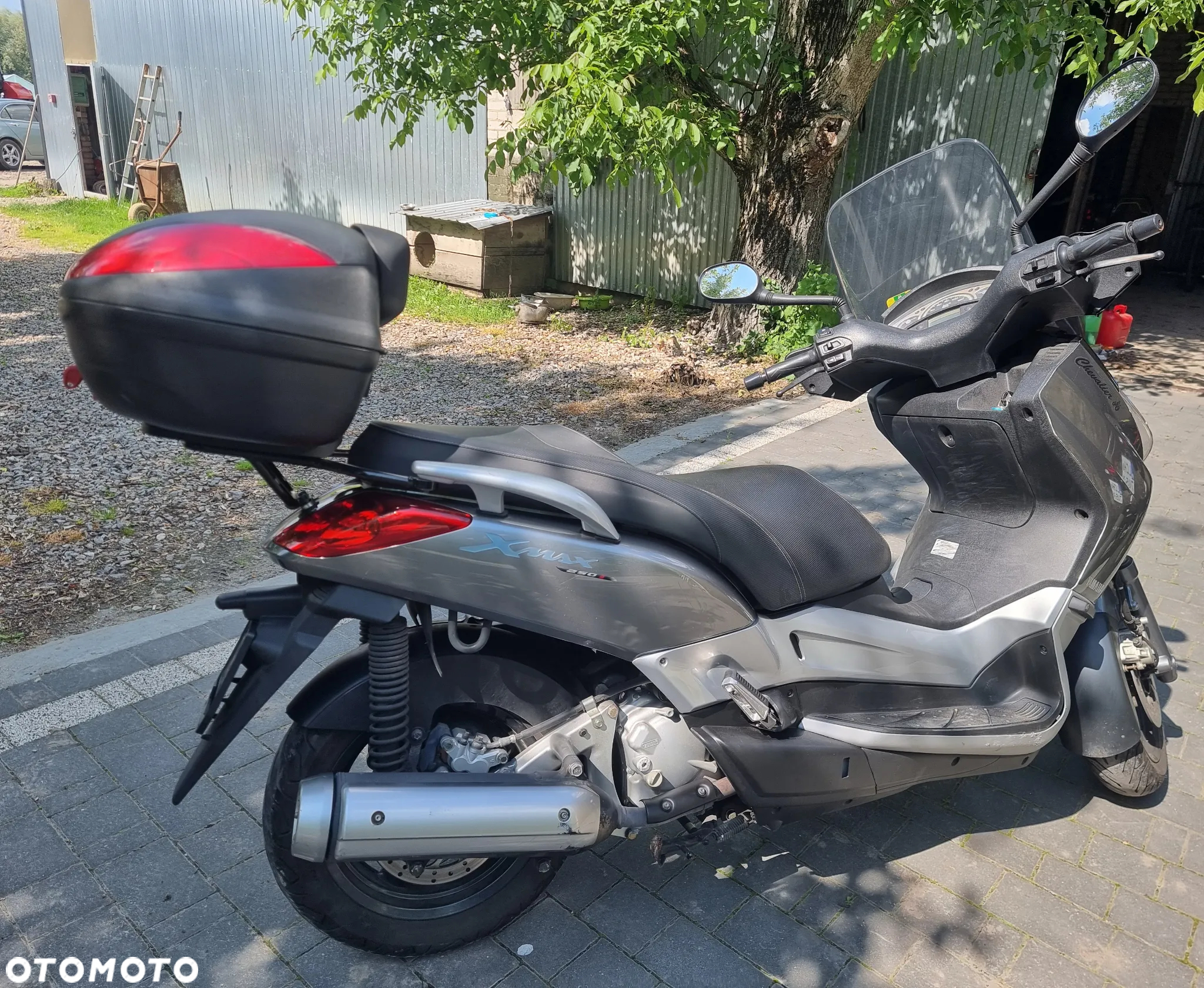 Yamaha X-max - 6