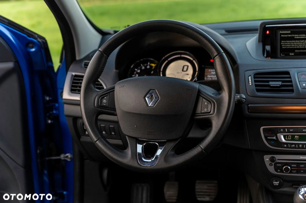 Renault Megane ENERGY TCe 115 Start & Stop Authentique - 23