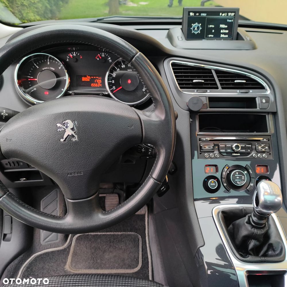 Peugeot 5008 1.6 HDi Style 7os - 8