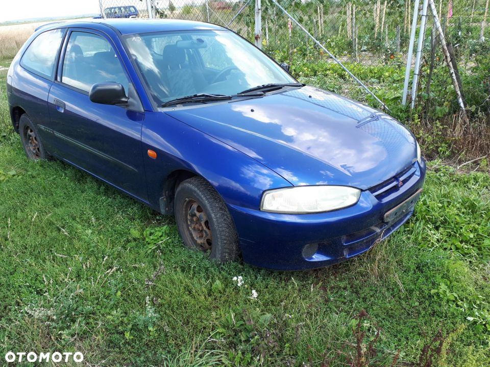 Części Mitsubishi Colt CJ0 1.3 98r 3-drzwi - 4