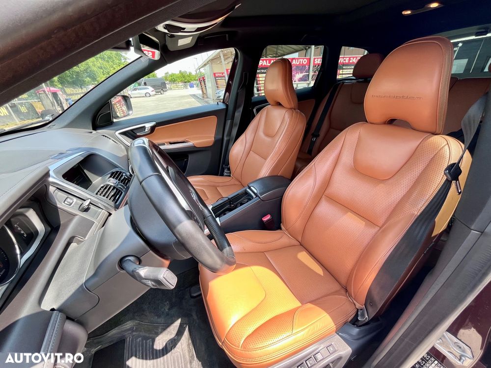 Volvo XC 60 D5AWD Summum - 11