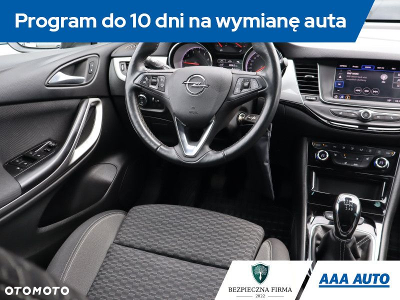 Opel Astra - 8