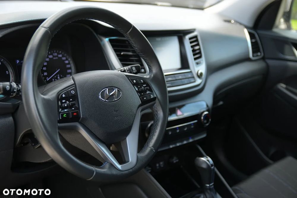 Hyundai Tucson blue 1.7 CRDi 2WD DCT Style - 28