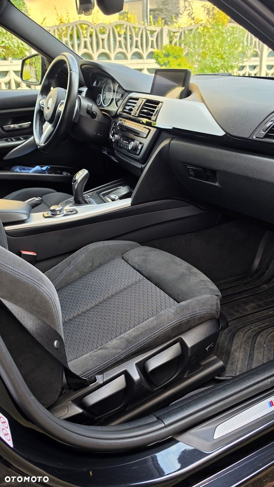 BMW Seria 3 330d M Sport - 20