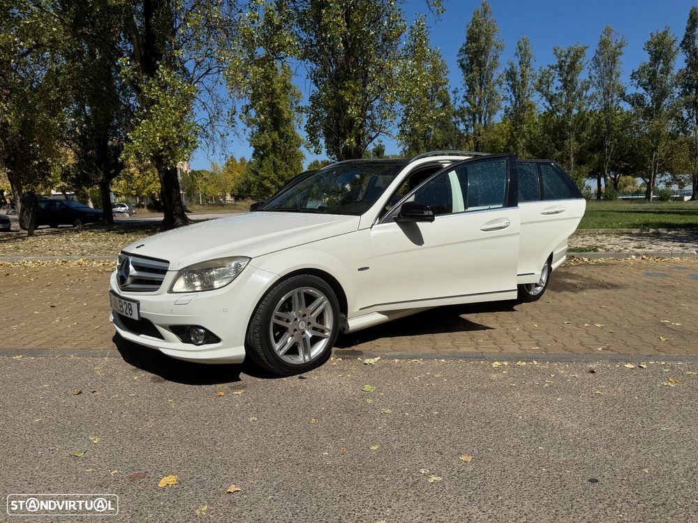 Mercedes-Benz C-Class 2009 photo 4