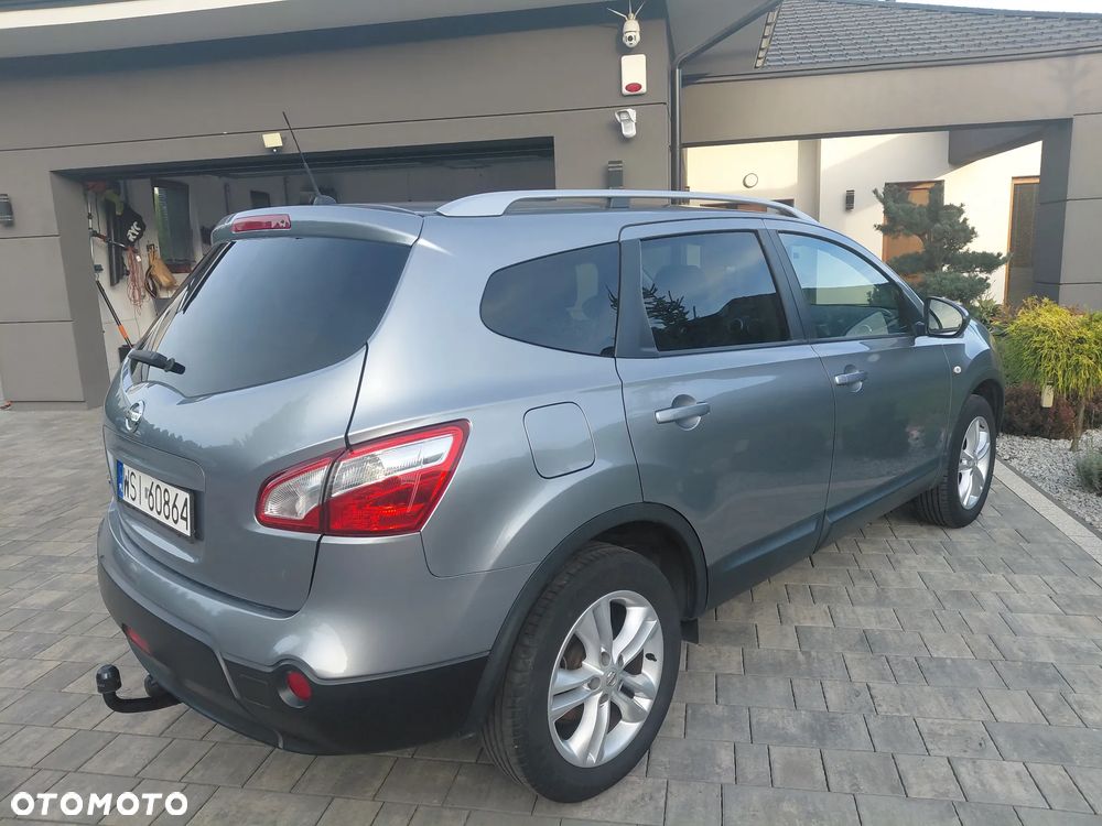 Nissan Qashqai+2 - 6