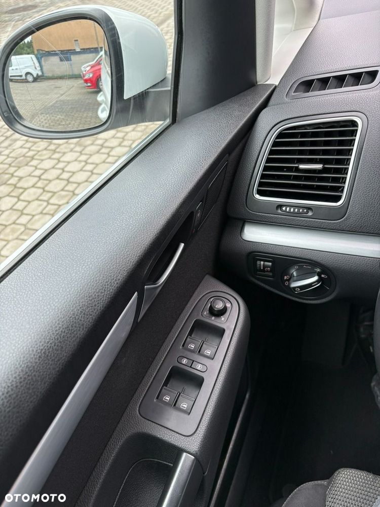 Volkswagen Sharan - 26