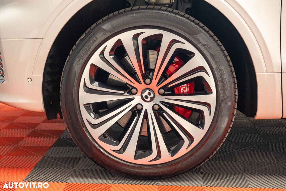 Bentley Bentayga - 21