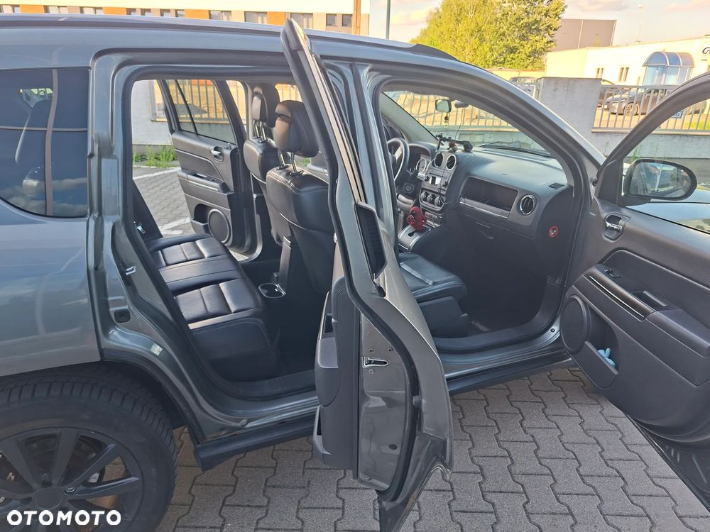 Jeep Compass - 11