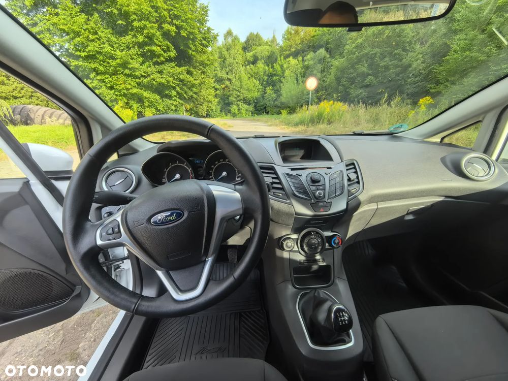 Ford Fiesta - 29