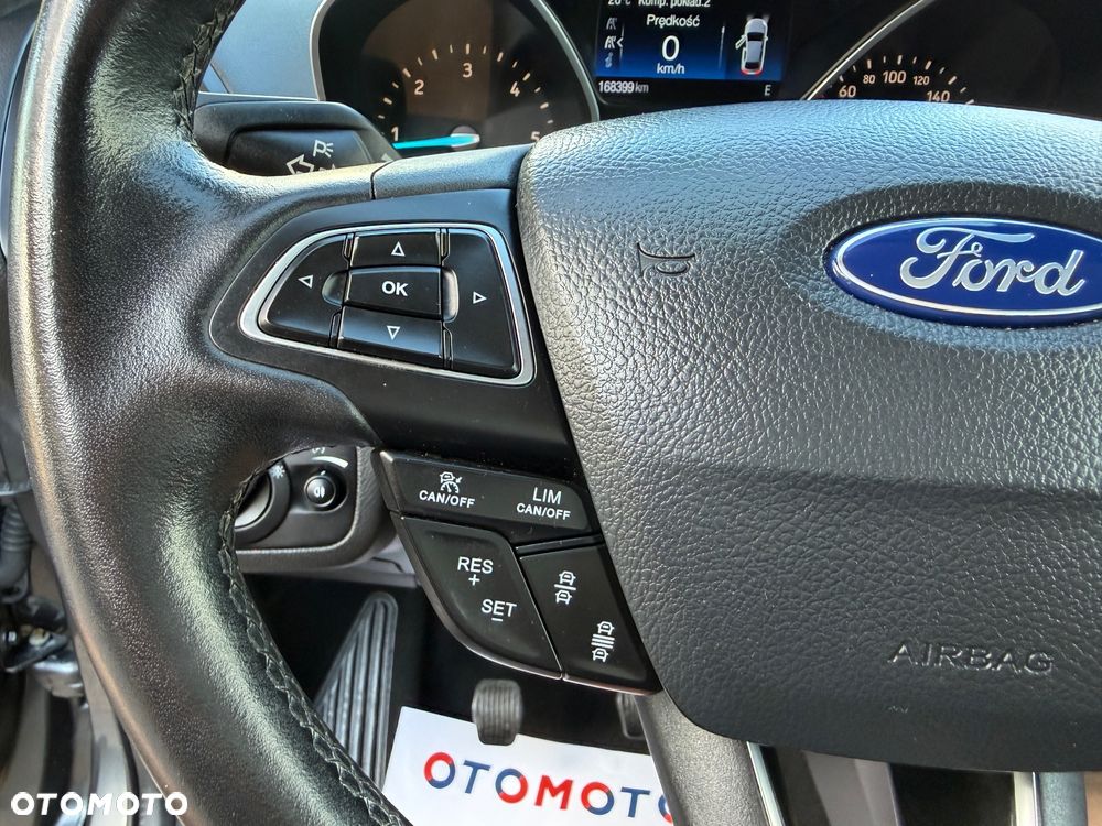 Ford Kuga 2.0 TDCi AWD Titanium - 39