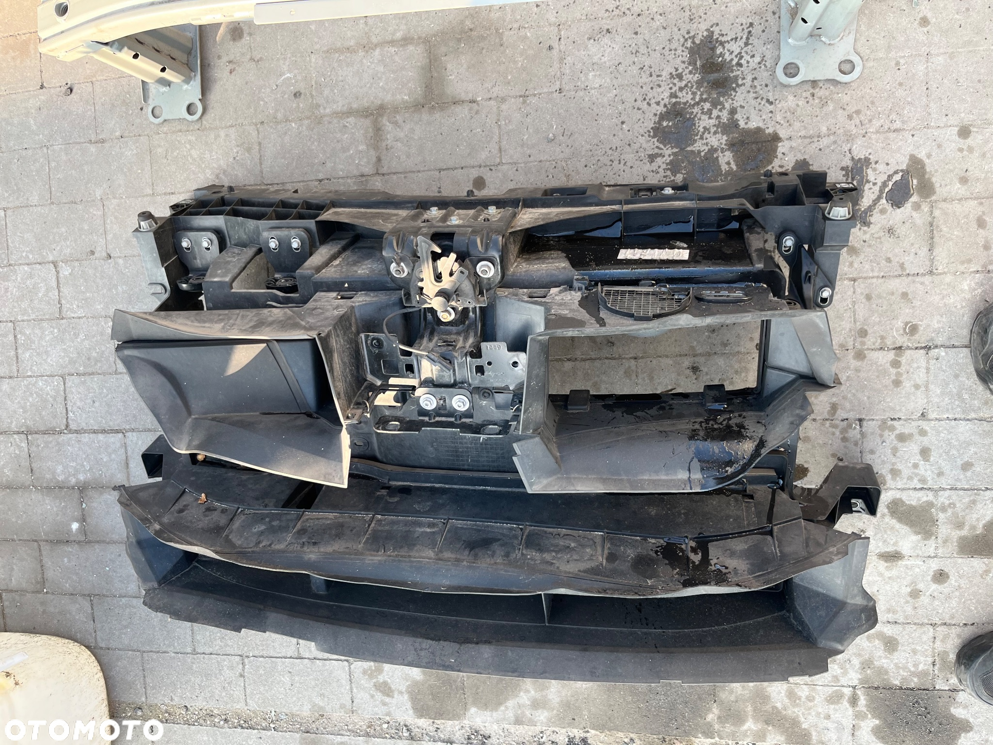 Pas przedni Renault Talisman - 2