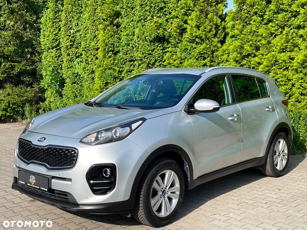Kia Sportage 1.6 GDI 2WD Dream-Team Edition - 4