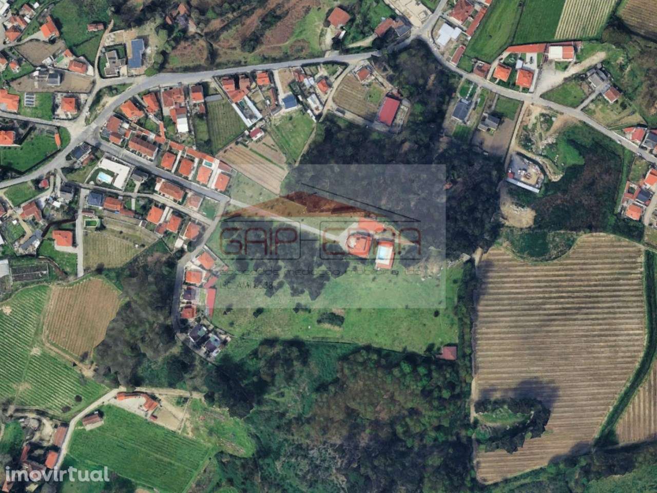 Oportunidade 7 800 m2  terreno em Lousada a 20 minutos do Porto - Grande imagem: 3/4