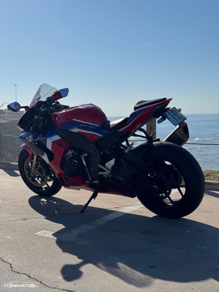 Honda CBR 1000 RR-R SP - 3