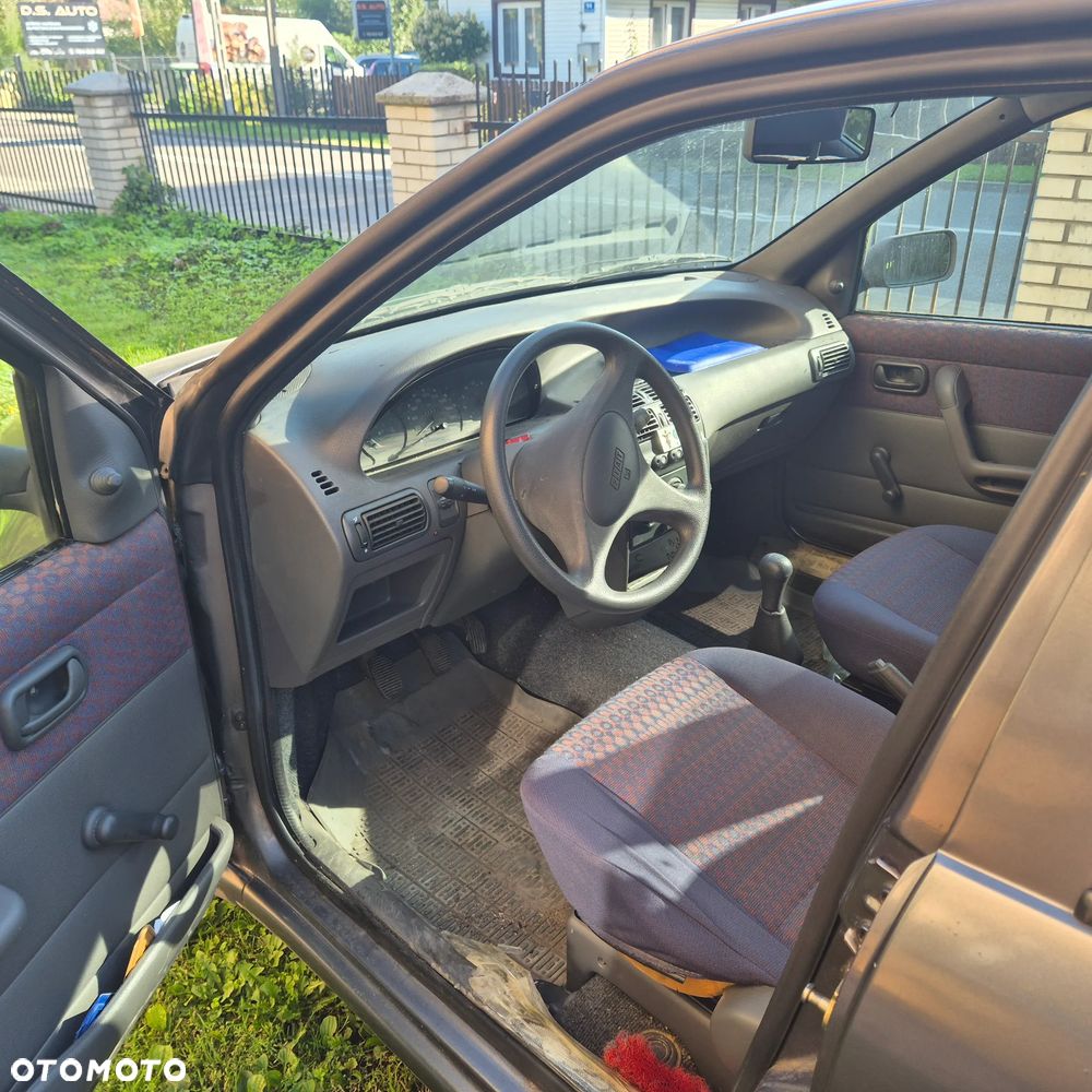 Fiat Punto - 7