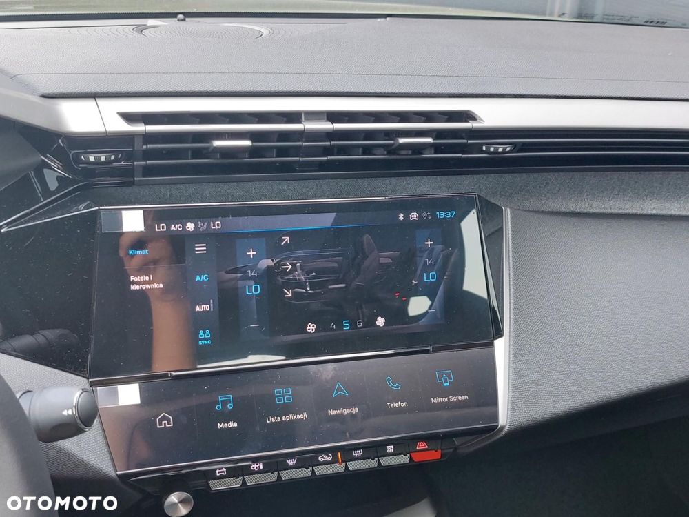 Peugeot 408 1.2 PureTech mHEV Allure S&S e-DCS6 - 17