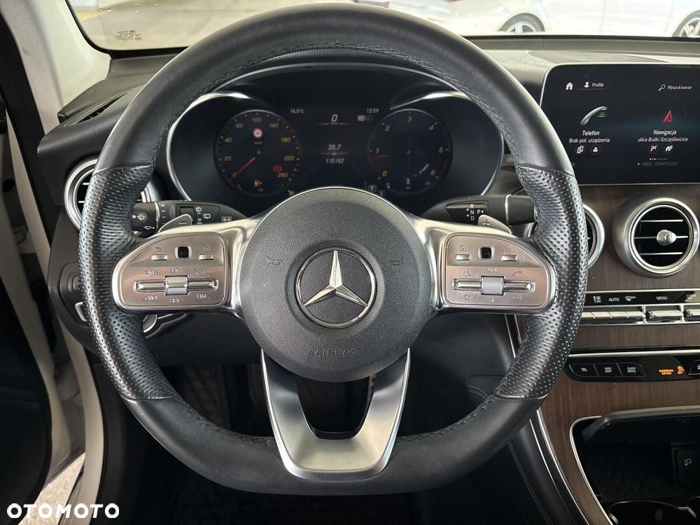 Mercedes-Benz GLC - 12
