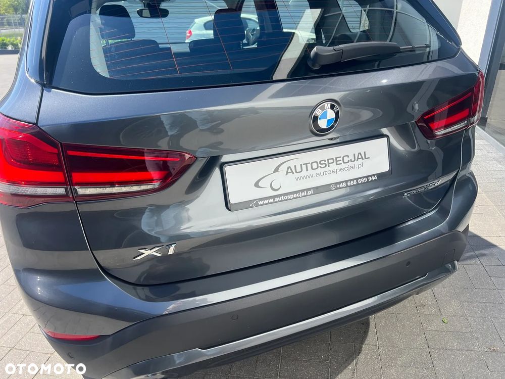 BMW X1 sDrive16d - 4