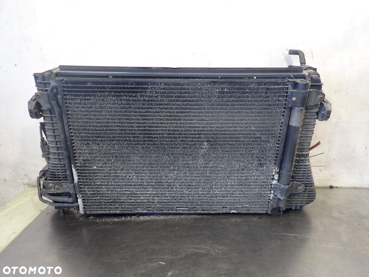 ZESTAW CHŁODNIC VOLKSWAGEN GOLF V 1.9TDI  1K0820411H  1K0121253AA  1K0121207T - 1